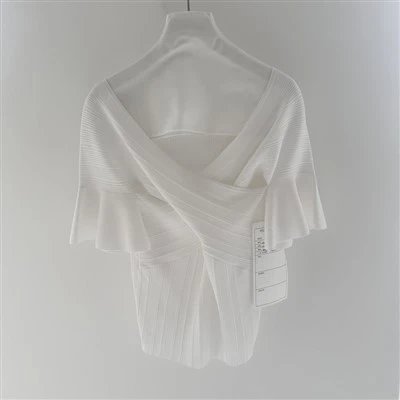 تاپ های طراح گلدوزی شده